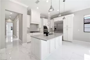 16374 Viansa Wy, Naples, FL 34110 - Photo 4