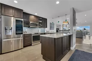 10684 Gulf Shore Dr, Naples, FL 34108 - Photo 2