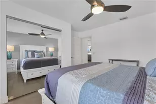 10684 Gulf Shore Dr, Naples, FL 34108 - Photo 20