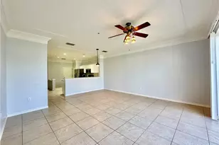 1164 Oxford Ln, Naples, FL 34105 - Photo 14
