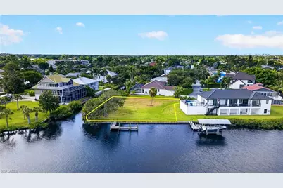 27218 High Seas Ln, Bonita Springs, FL 34135 - Photo 20