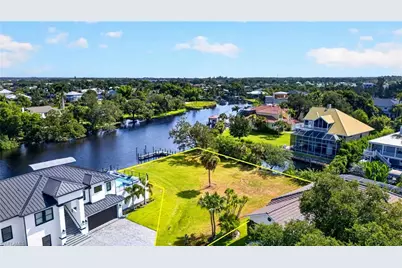 27218 High Seas Ln, Bonita Springs, FL 34135 - Photo 14