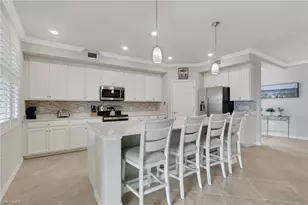 17270 Cherrywood Ct, Bonita Springs, FL 34135 - Photo 4