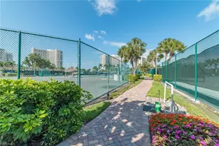 320 Seaview Ct, Marco Island, FL 34145 - Photo 32