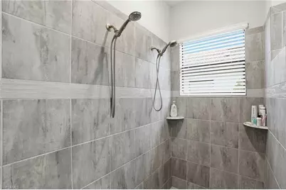 2327 Somerset Pl, Naples, FL 34120 - Photo 22