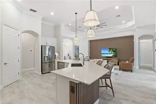 2327 Somerset Pl, Naples, FL 34120 - Photo 14