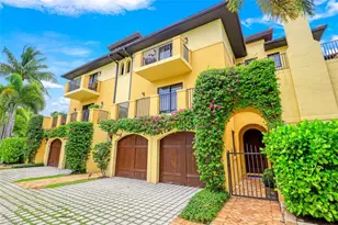 270 5th Ave S, Naples, FL 34102 - Photo 2