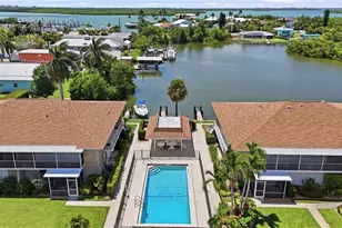330 Kon Tiki Dr, Naples, FL 34113 - Photo 26