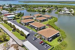 330 Kon Tiki Dr, Naples, FL 34113 - Photo 4