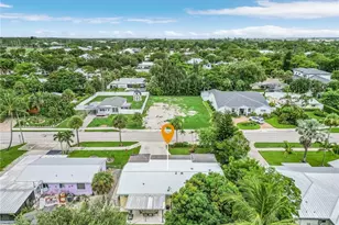 1281 10th St N, Naples, FL 34102 - Photo 28