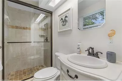 1281 10th St N, Naples, FL 34102 - Photo 18