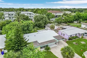 1281 10th St N, Naples, FL 34102 - Photo 26