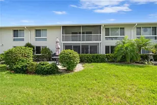 124 Penny Ln, Naples, FL 34112 - Photo 32