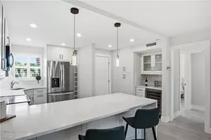 9 High Point Cir N, Naples, FL 34103 - Photo 8