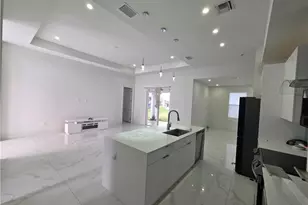 331 Nelson Rd N, Cape Coral, FL 33993 - Photo 10