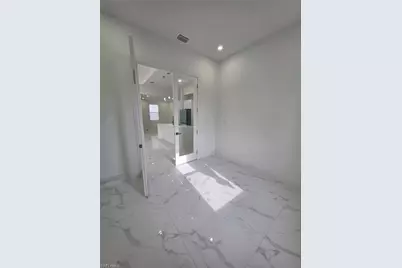 331 Nelson Rd N, Cape Coral, FL 33993 - Photo 6