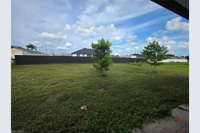 331 Nelson Rd N, Cape Coral, FL 33993 - Photo 28