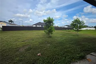 331 Nelson Rd N, Cape Coral, FL 33993 - Photo 28