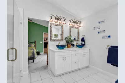 1256 Naples Lake Dr, Naples, FL 34104 - Photo 30