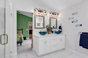 1256 Naples Lake Dr, Naples, FL 34104 - Photo 30