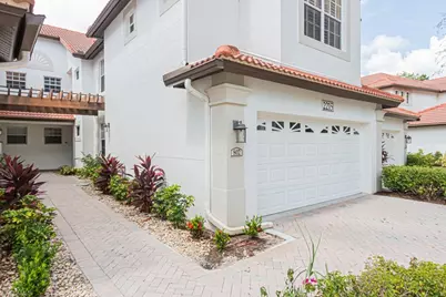 2215 Hawksridge Dr #802, Naples, FL 34105 - Photo 2