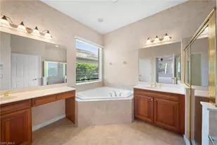 7914 Founders Cir, Naples, FL 34104 - Photo 16