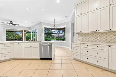 5120 Post Oak Ln, Naples, FL 34105 - Photo 4