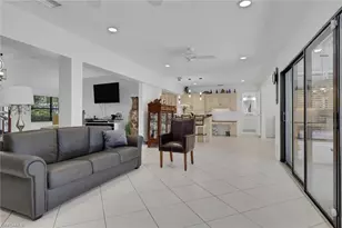 3036 Round Table Ln, Naples, FL 34112 - Photo 16