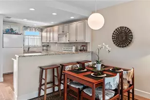29 High Point Cir E, Naples, FL 34103 - Photo 8