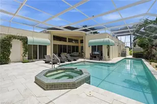 7976 Grand Bay Dr, Naples, FL 34108 - Photo 34