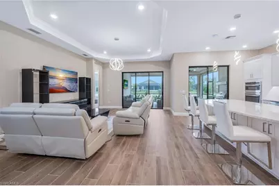 8448 Rosa Ct, Naples, FL 34114 - Photo 4