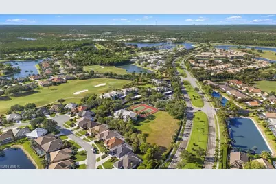 8141 Twelve Oaks Cir, Naples, FL 34113 - Photo 2