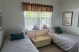 2325 Carrington Ct, Naples, FL 34109 - Photo 6