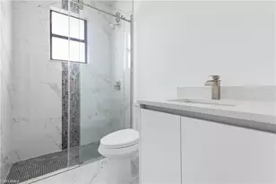 1806 NE 21st Pl, Cape Coral, FL 33909 - Photo 24