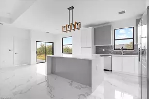 1806 NE 21st Pl, Cape Coral, FL 33909 - Photo 20