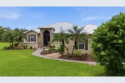 4651 Castalia Ct, Fort Myers, FL 33905 - Photo 4