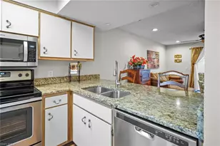 4641 SW Santa Barbara Pl, Cape Coral, FL 33914 - Photo 6