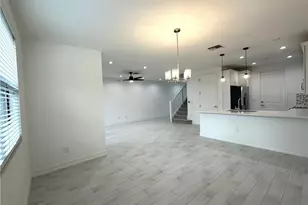7509 Carnegie Way, Naples, FL 34119 - Photo 4