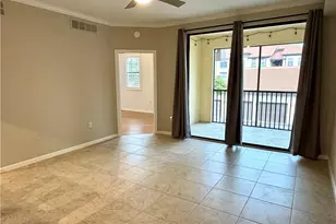 12965 Positano Cir, Naples, FL 34105 - Photo 4