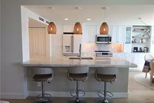 5550 Heron Point Dr, Naples, FL 34108 - Photo 8