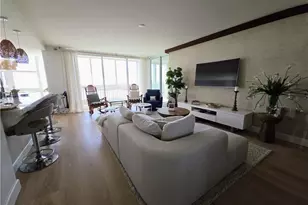 5550 Heron Point Dr, Naples, FL 34108 - Photo 6