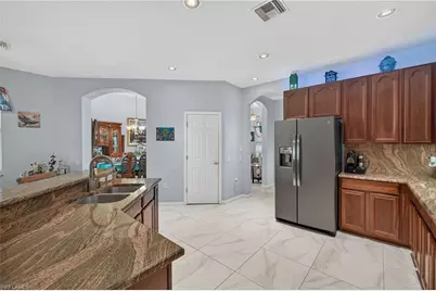 10650 Sir Michaels Place Dr, Bonita Springs, FL 34135 - Photo 6