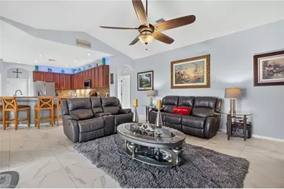 10650 Sir Michaels Place Dr, Bonita Springs, FL 34135 - Photo 12