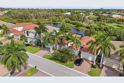 8618 Banyan Bay Blvd, Fort Myers, FL 33908 - Photo 4