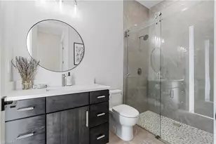 240 Allamanda Wy, Naples, FL 34114 - Photo 18