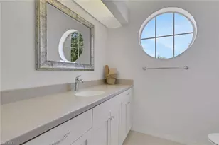4872 W Blvd Ct, Naples, FL 34103 - Photo 22