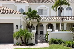 4872 W Blvd Ct, Naples, FL 34103 - Photo 1