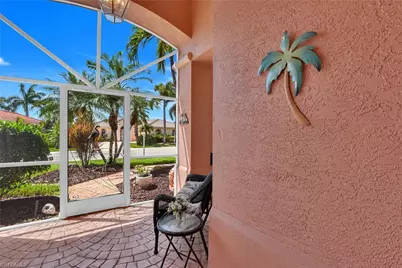 2180 Rio Nuevo Dr, North Fort Myers, FL 33917 - Photo 2