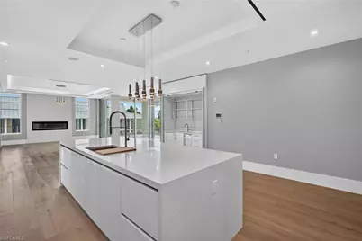 1165 8th St S #202, Naples, FL 34102 - Photo 16