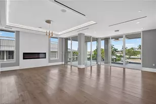 1165 8th St S, Naples, FL 34102 - Photo 8